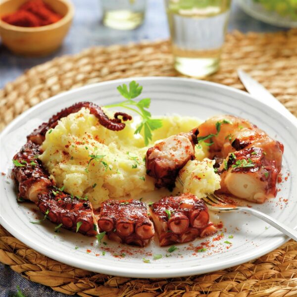 Pulpo a la Brasa con Parmentier de Patata